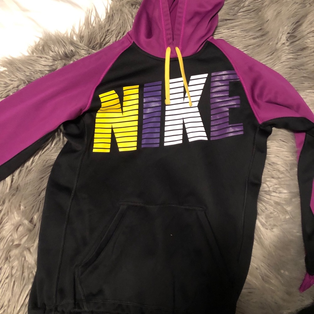 nike thermafit sweatshirt